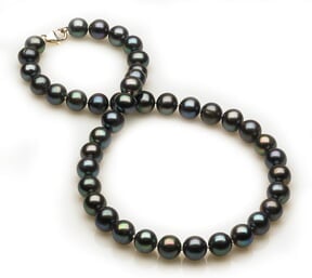 7 - 8mm Black Freshwater Pearl Necklace
