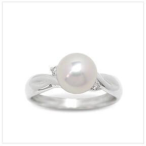Casse a Japanese Akoya Culture Pearl Ring
