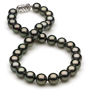 11 x 11.9mm Black Green Tahitian Pearl Necklace