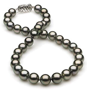 10 x 11.7mm Dark Grey Green Tahitian Pearl Necklace