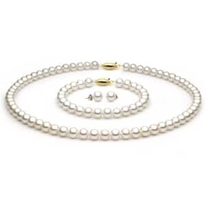 Complete set of AAA Quality 6.5-7.0 mm White Freshwater Pearls