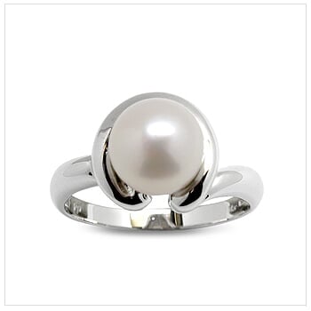 Dolly a Japanese Akoya Cultured Pearl Ring