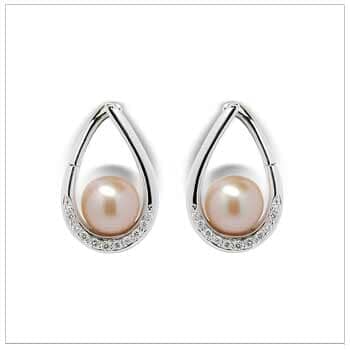 Flame a Freshwater Pearl Earrings