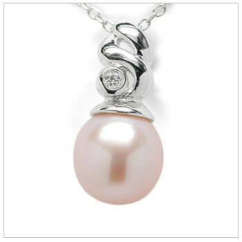 Bonni a Freshwater Pearl Pendant