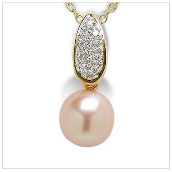 Becca a Freshwater Pearl Pendant