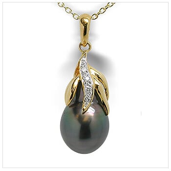 Essence a Black Tahitian Cultured Pearl Pendant