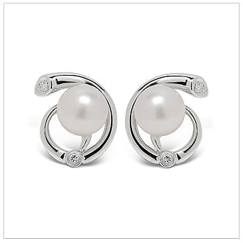 Jocosta a Japanese Akoya Cultured Pearl Earrings