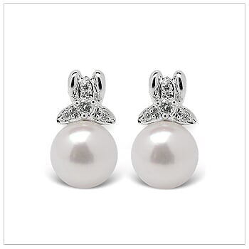 Fedora a Japanese Akoya Cultured Pearl Earrings