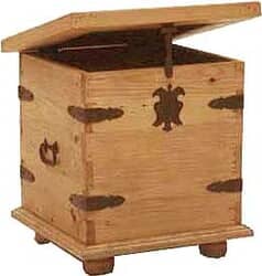 Rustic Trunk End Table Rustic Trunk End Table
